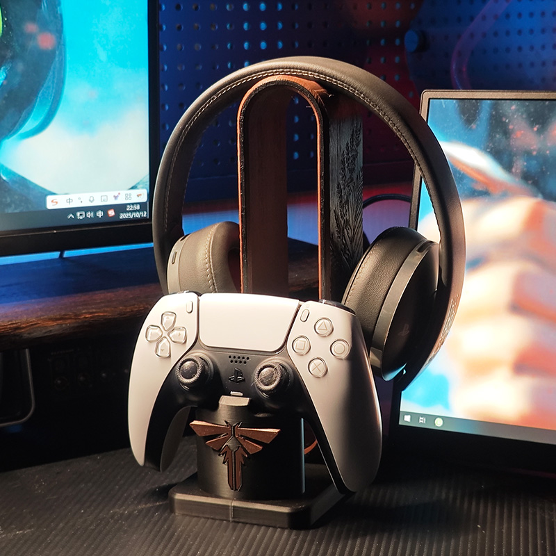 Gaming Console In - Handle Earphone Stand Zelda Anime Theme