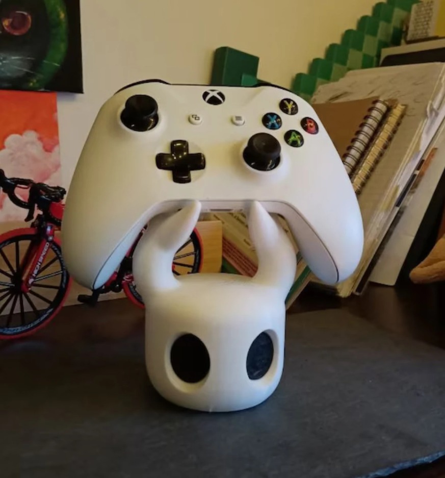 Gaming Controller Ghost Displa - огляд і ціна Gaming Console In